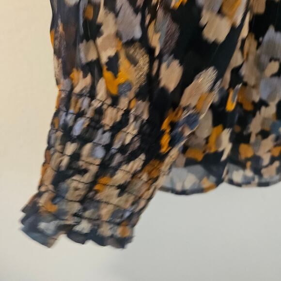 Zac & Rachel Mock Neck Floral Blouse Sz Medium - Picture 4 of 10